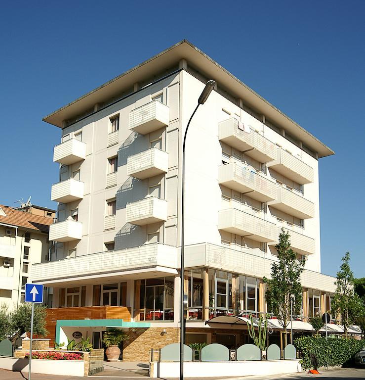 Hotel Casali Cervia Exterior foto